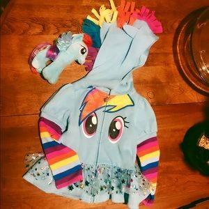 My little pony kids 4t! Stuffed animal included!!